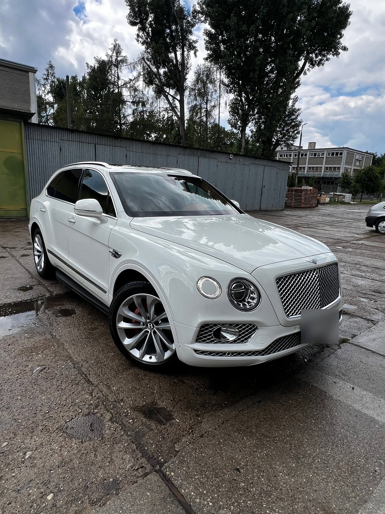 Ochrona lakieru powłoką ceramiczną - Bentley Bentayga