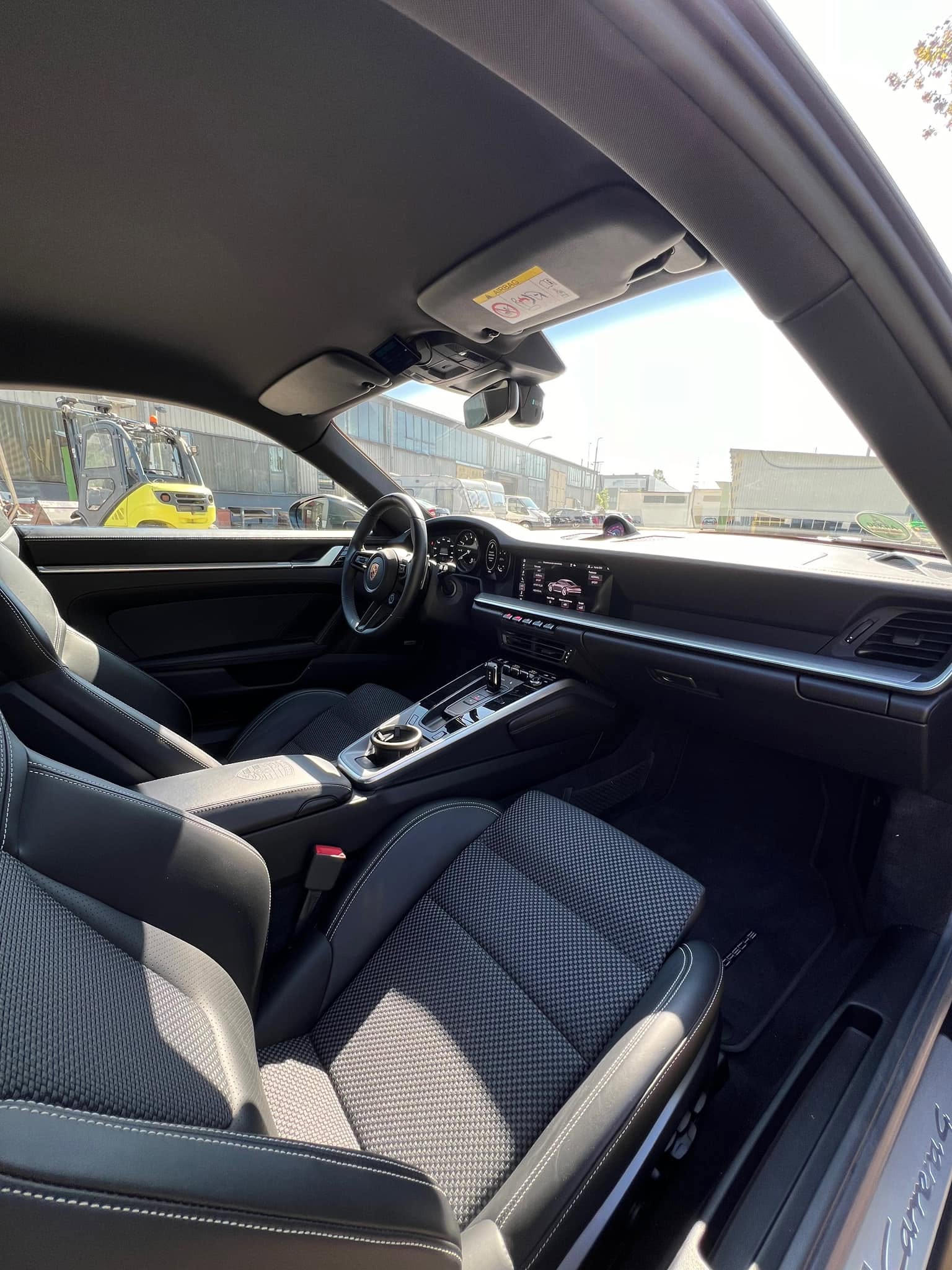 Pranie tapicerki materiałowej Porsche